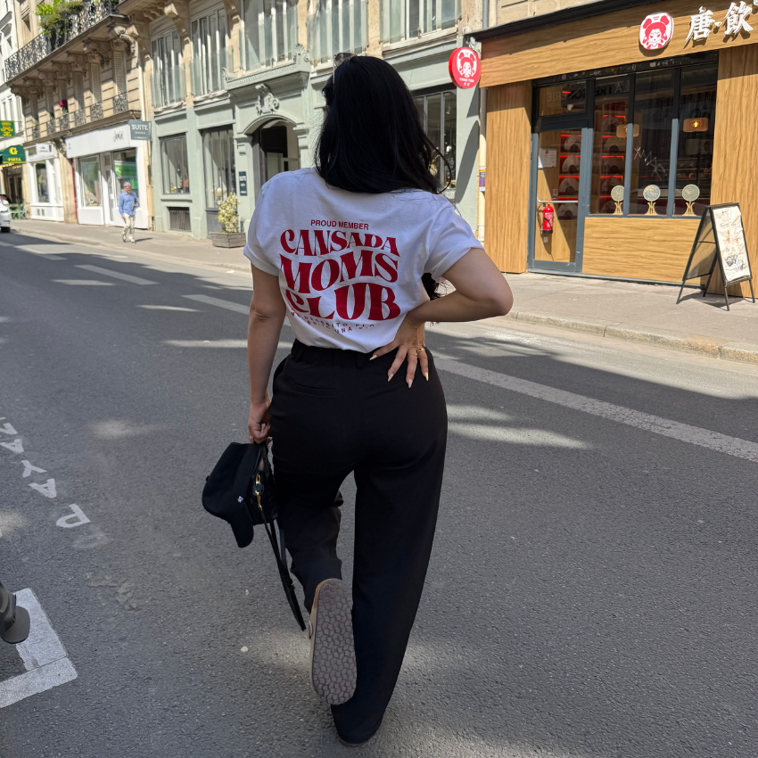 CANSADA MOMS CLUB White & Red